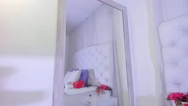 Snapshot of kamii_arias chatting on October 20, 2025, 2:28 pm kamii arias online show from October 20, 2025, 2:28 pm