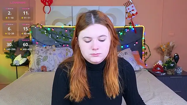 Eva Starlight online show from December 17, 2025, 4:18 am