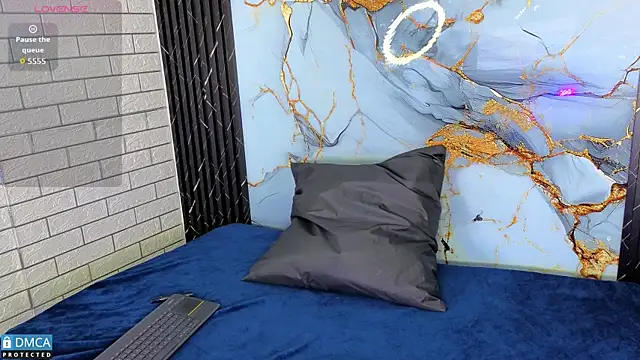 MaeveKuro online show from November 28, 2025, 3:09 am