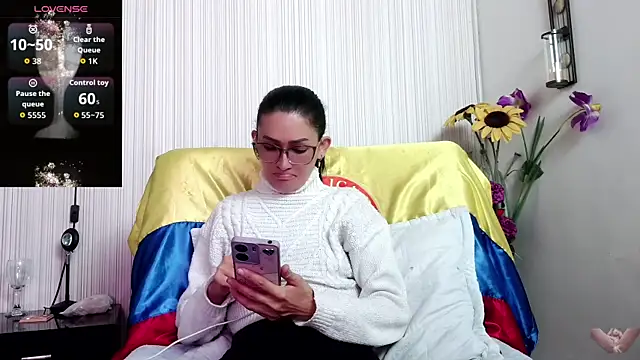 anastaciafire25 online show from November 18, 2025, 12:42 pm