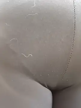 roxanasexy2025 online show from March 14, 2026, 5:40 pm