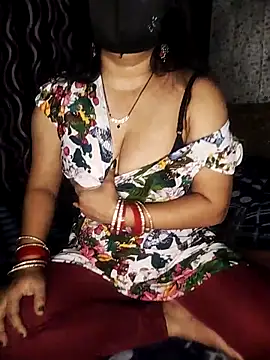 Snapshot of jeetu-1 chatting on February 22, 2026, 5:11 pm jeetu-1 online show from February 22, 2026, 5:11 pm