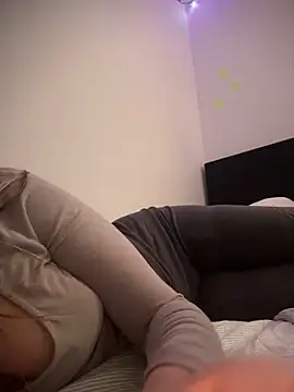 Snapshot of SwedishAstrid chatting on February 26, 2026, 12:26 pm SwedishAstrid online show from February 26, 2026, 12:26 pm