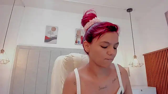 Snapshot of gime_lara chatting on November 25, 2025, 11:43 am gime lara online show from November 25, 2025, 11:43 am