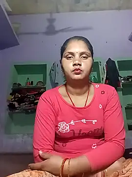 Divya Chandok online show from March 3, 2025, 4:25 am