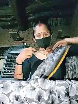 Divya Chandok online show from May 18, 2026, 4:13 pm