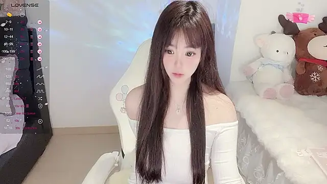 Milla-z online show from October 16, 2025, 11:44 am