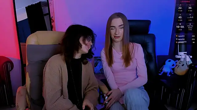 Snapshot of doll_vey chatting on November 14, 2025, 1:04 am doll vey online show from November 14, 2025, 1:04 am