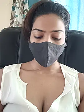 CRAZY  BITE online show from May 25, 2026, 8:20 am