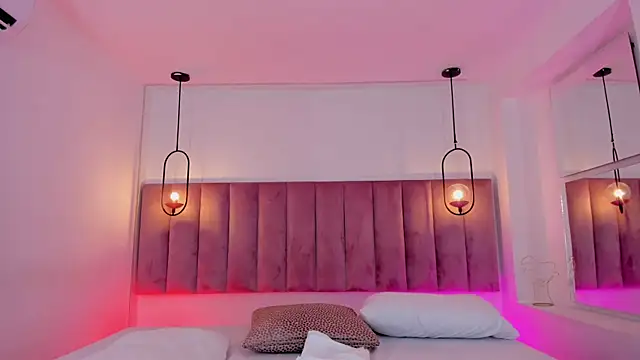 Haily b online show from December 2, 2025, 8:26 pm