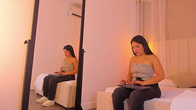 Haily b online show from March 21, 2026, 8:12 pm