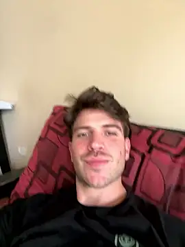 Snapshot of shuki0101 chatting on January 10, 2026, 5:37 pm shuki0101 online show from January 10, 2026, 5:37 pm