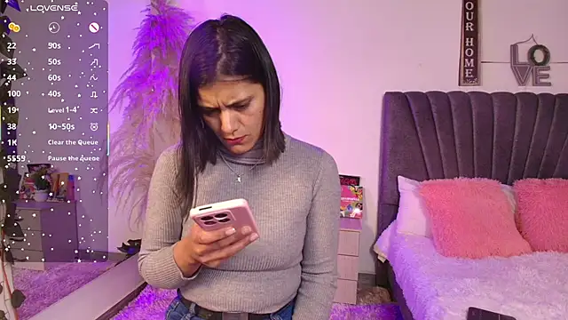 Snapshot of miaoconell chatting on June 22, 2026, 3:25 am miaoconell online show from June 22, 2026, 3:25 am
