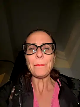 NataKitten online show from December 4, 2025, 3:32 pm