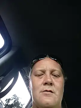 wetnwildforyou online show from October 16, 2025, 10:44 pm