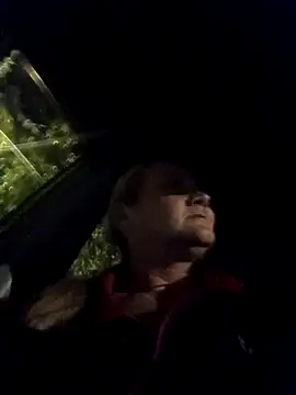 wetnwildforyou online show from November 13, 2025, 5:50 am