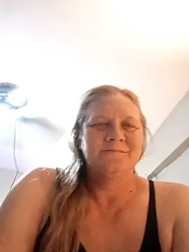 wetnwildforyou online show from December 3, 2025, 12:40 am