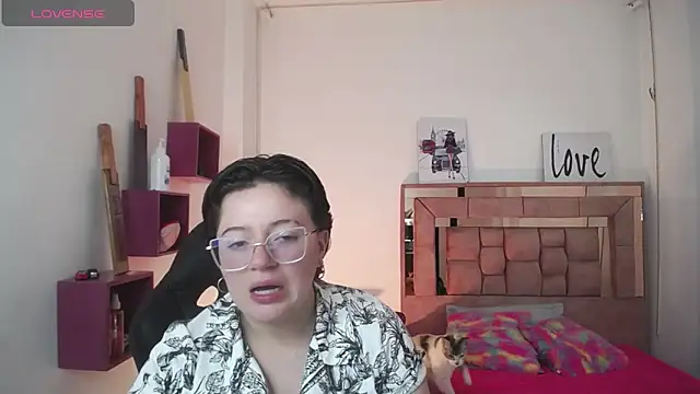 safyka online show from November 22, 2025, 3:05 am