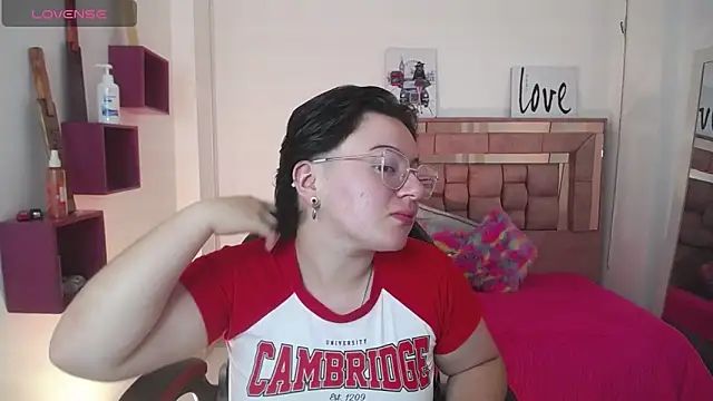 safyka online show from November 24, 2025, 3:28 am