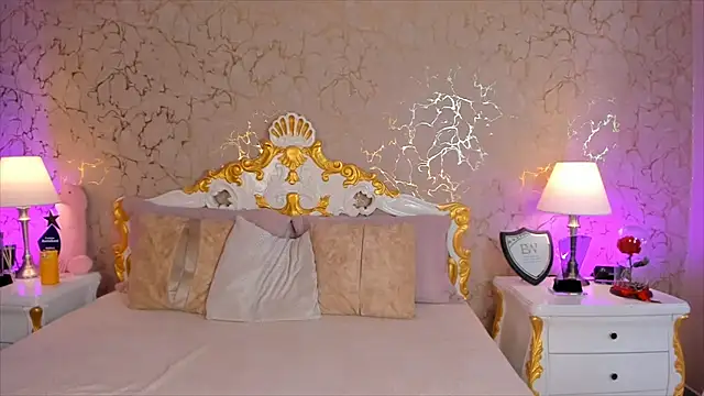 ScarlettWallace online show from November 23, 2025, 10:09 pm