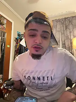 Snapshot of papiVilla23 chatting on February 27, 2026, 6:13 am papiVilla23 online show from February 27, 2026, 6:13 am