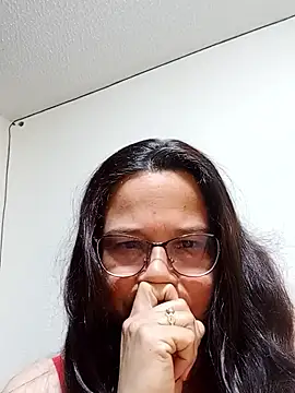 Snapshot of Novata chatting on January 7, 2026, 1:52 am Novata online show from January 7, 2026, 1:52 am