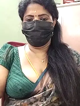 abinaya26 online show from May 18, 2026, 4:07 am