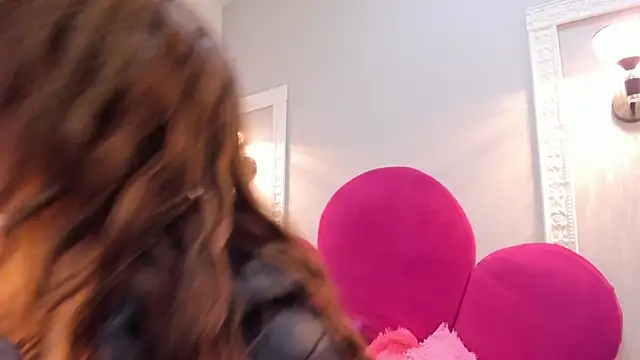 Bonniie 22 online show from October 2, 2025, 2:13 pm