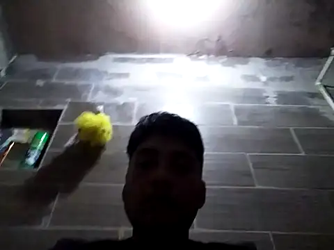 Snapshot of crisssalazar chatting on February 23, 2026, 1:36 am crisssalazar online show from February 23, 2026, 1:36 am