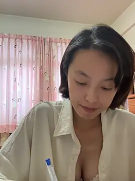 Snapshot of ladypaggy chatting on December 14, 2025, 5:46 am ladypaggy online show from December 14, 2025, 5:46 am