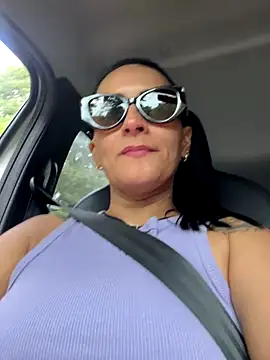 Snapshot of Sara_Charmy chatting on November 2, 2025, 9:17 pm Sara Charmy online show from November 2, 2025, 9:17 pm