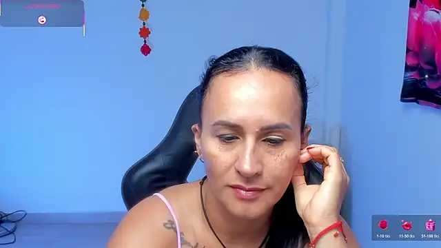 Snapshot of Sara_Charmy chatting on May 18, 2026, 11:16 am Sara Charmy online show from May 18, 2026, 11:16 am