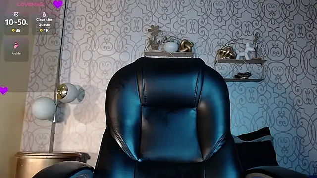 Snapshot of Oriana_gh chatting on March 21, 2025, 9:45 am Oriana gh online show from March 21, 2025, 9:45 am