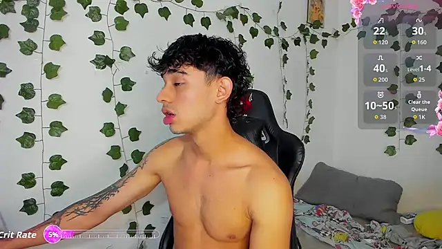 Snapshot of Noah_milleer chatting on October 16, 2025, 3:46 pm Noah milleer online show from October 16, 2025, 3:46 pm