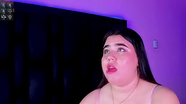 MadissonLee   online show from October 22, 2025, 7:13 pm