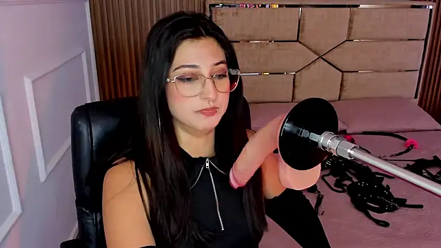 Snapshot of Gabrielakassi chatting on November 14, 2025, 12:15 pm Gabrielakassi online show from November 14, 2025, 12:15 pm