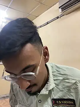 Snapshot of hypersexdriveboi chatting on February 28, 2025, 5:59 am hypersexdriveboi online show from February 28, 2025, 5:59 am