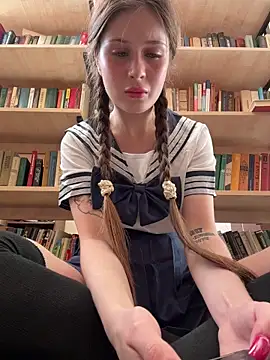 melicious  online show from October 18, 2025, 9:43 am