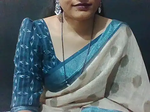 Snapshot of sugandha_bhabhi chatting on January 14, 2026, 4:45 pm sugandha bhabhi online show from January 14, 2026, 4:45 pm