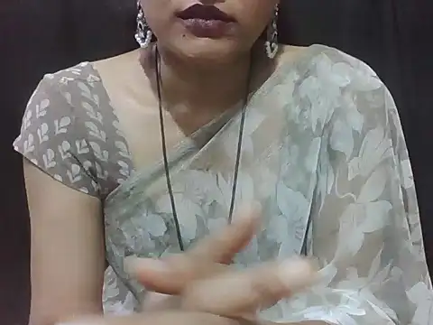Snapshot of sugandha_bhabhi chatting on February 22, 2026, 5:22 pm sugandha bhabhi online show from February 22, 2026, 5:22 pm