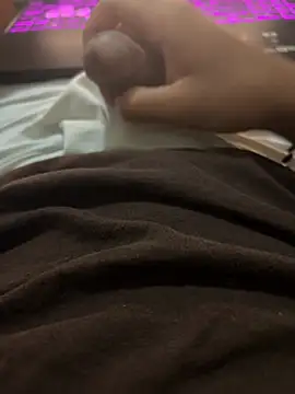 yeezy2819 online show from February 27, 2025, 6:40 am