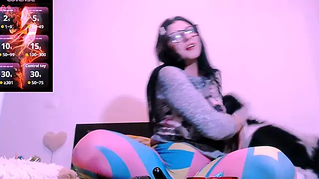 Snapshot of Alina_eve chatting on November 22, 2025, 12:15 pm Alina eve online show from November 22, 2025, 12:15 pm