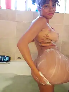 Snapshot of Cherry_kat chatting on September 20, 2025, 3:24 pm Cherry kat online show from September 20, 2025, 3:24 pm