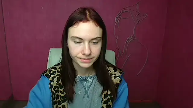 Fiona Night online show from March 11, 2025, 9:13 am