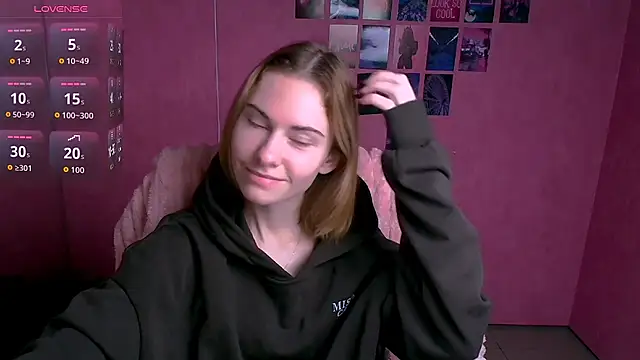 Fiona Night online show from February 16, 2026, 6:09 am