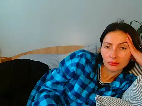 Snapshot of Irina9793 chatting on March 23, 2026, 9:57 am Irina9793 online show from March 23, 2026, 9:57 am