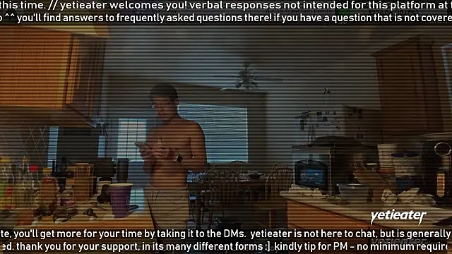 Snapshot of yetieater chatting on March 9, 2026, 2:43 pm yetieater online show from March 9, 2026, 2:43 pm