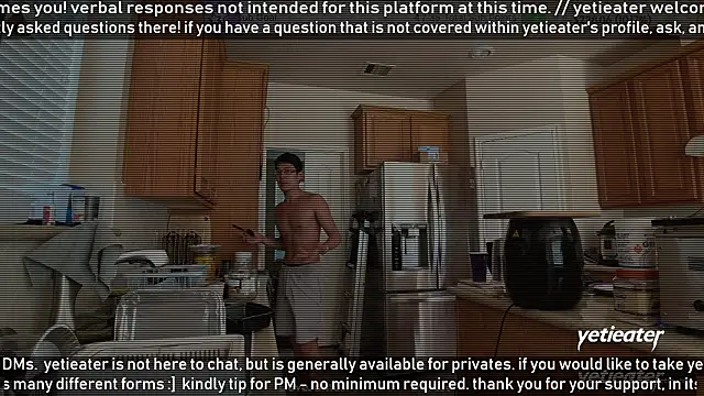 Snapshot of yetieater chatting on March 19, 2026, 6:56 pm yetieater online show from March 19, 2026, 6:56 pm