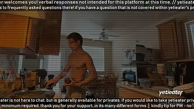 Snapshot of yetieater chatting on April 9, 2026, 6:02 pm yetieater online show from April 9, 2026, 6:02 pm