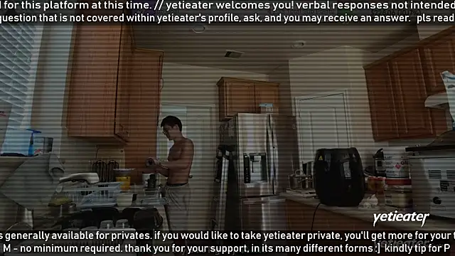 Snapshot of yetieater chatting on May 26, 2026, 6:59 pm yetieater online show from May 26, 2026, 6:59 pm